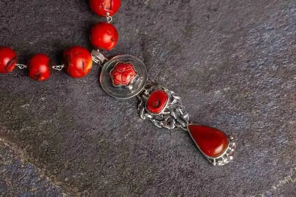 CS necklace red