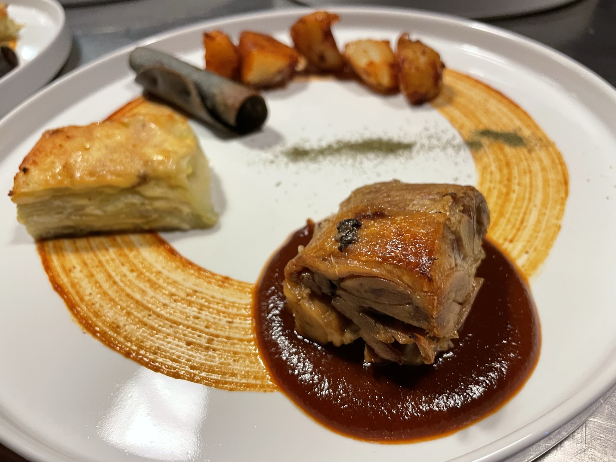 TA-1-OCULTO-cenas-secretas-pork-belly-mole-de-frutas