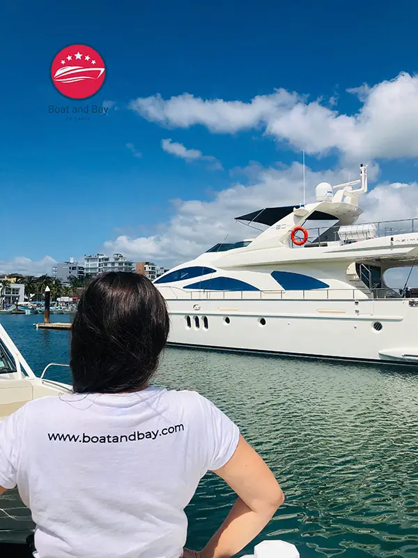 boat and bay in the port